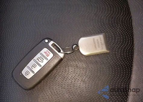 2013 Hyundai Elantra Limited from USA, damaged, VIN KMHDH4AE5DU494992